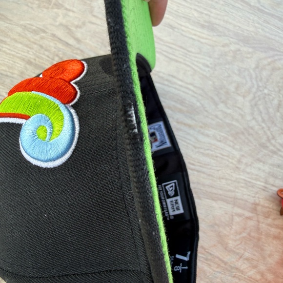 Montreal New Era Black Cap with Colorful Patch - Picture 3 of 5